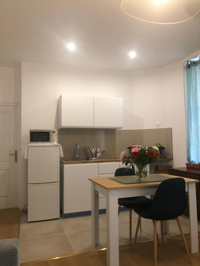 Appartement Meuble Tout Confort Chalon-sur-Saône Exteriör bild