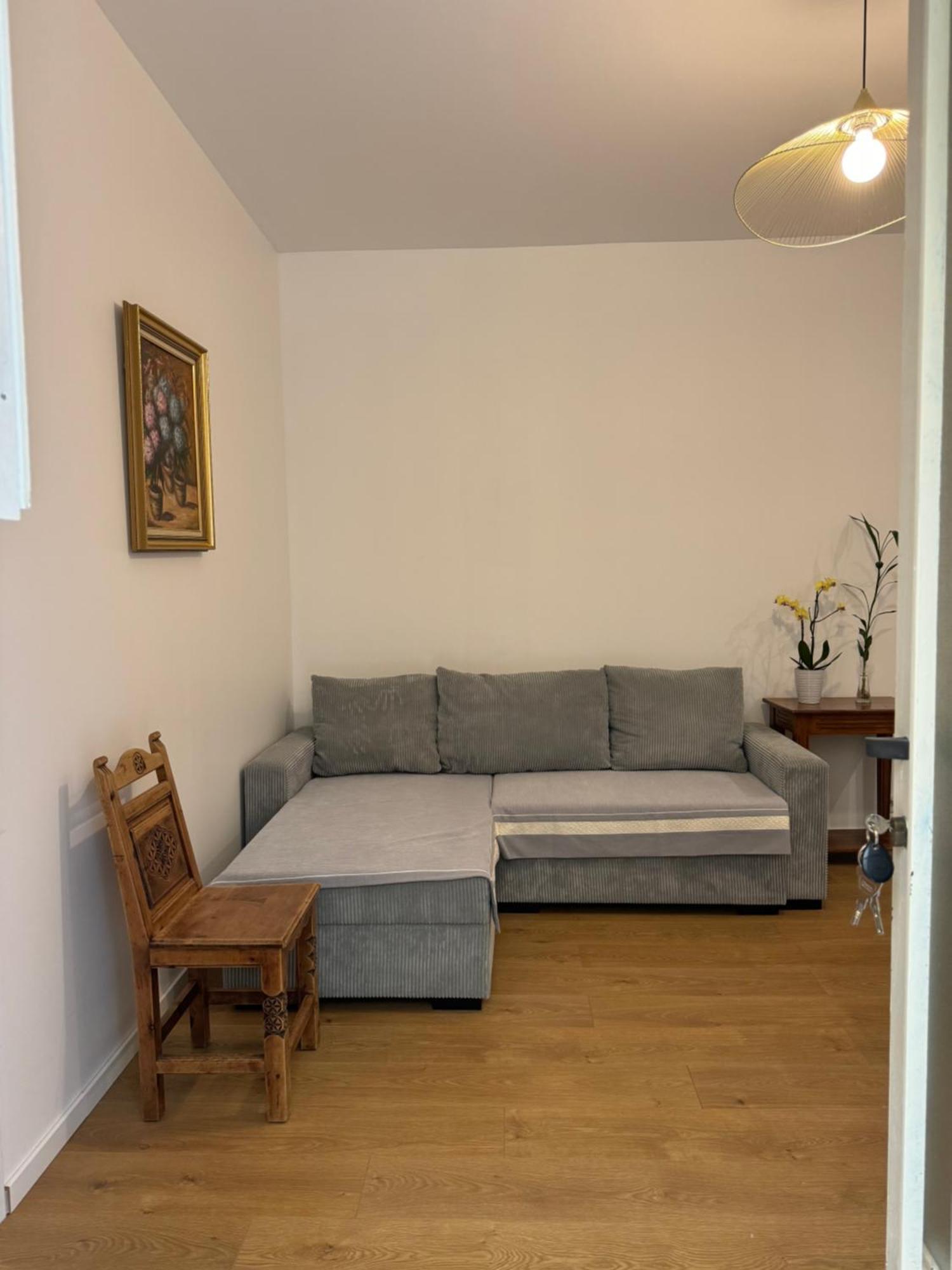 Appartement Meuble Tout Confort Chalon-sur-Saône Exteriör bild